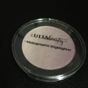 Ulta Beauty Holigraphic highlighter